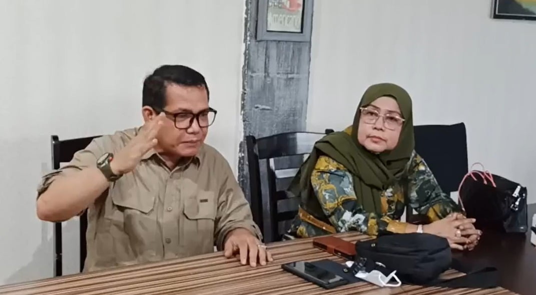 Bantah Cium Mahasiswi, Dekan Unri Ancam Tuntut Rp 10 Miliar