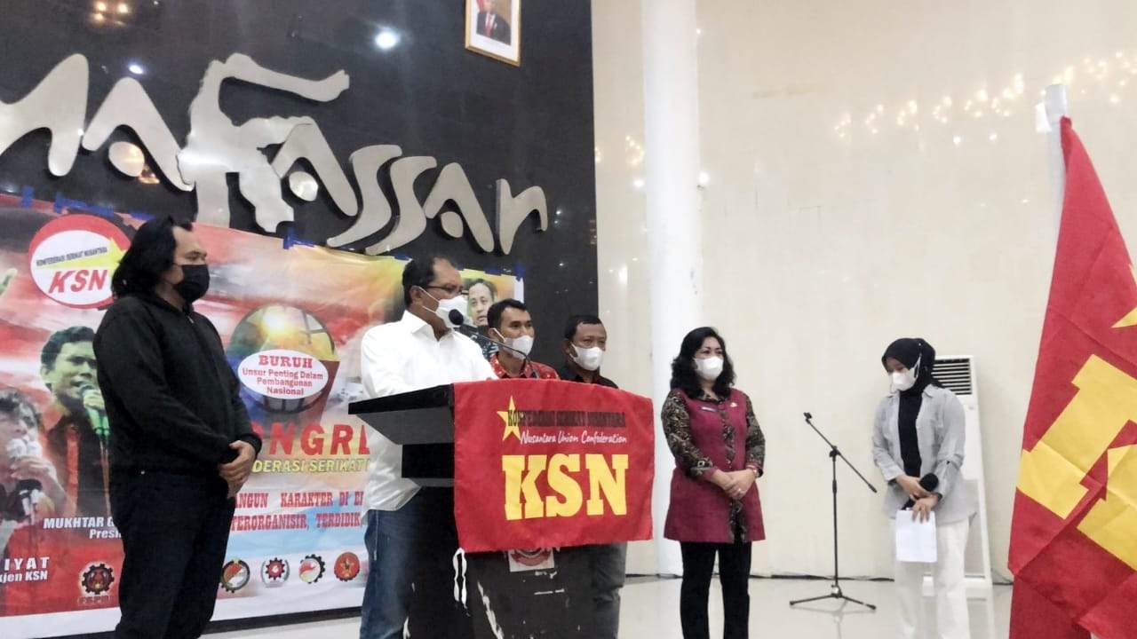 Danny Tutup Kongres ll Kepengurusan Konfederasi Serikat Nusantara