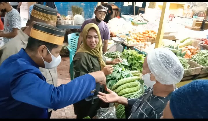 Ribuan Kue Taripang Hiasi Makassar, Basdir: Tanda Kebangkitan Ekonomi Masyarakat