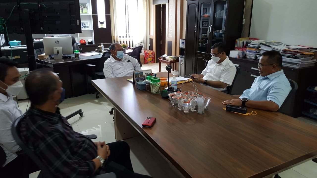 Anggota Komisi V DPR RI, Muhammad Fauzi menyambangi kantor BBPJN Nasional XIII Makassar.