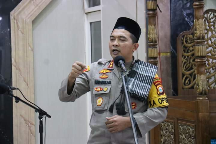 Kapolres Pelabuhan Makassar, AKBP Muhammad Kadarislam Kasim, SH, SIK, M. Si.