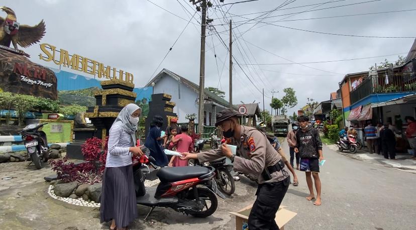 Tanggulangi Erupsi Semeru, Polri Gelar Operasi Kemanusiaan Aman Nusa II