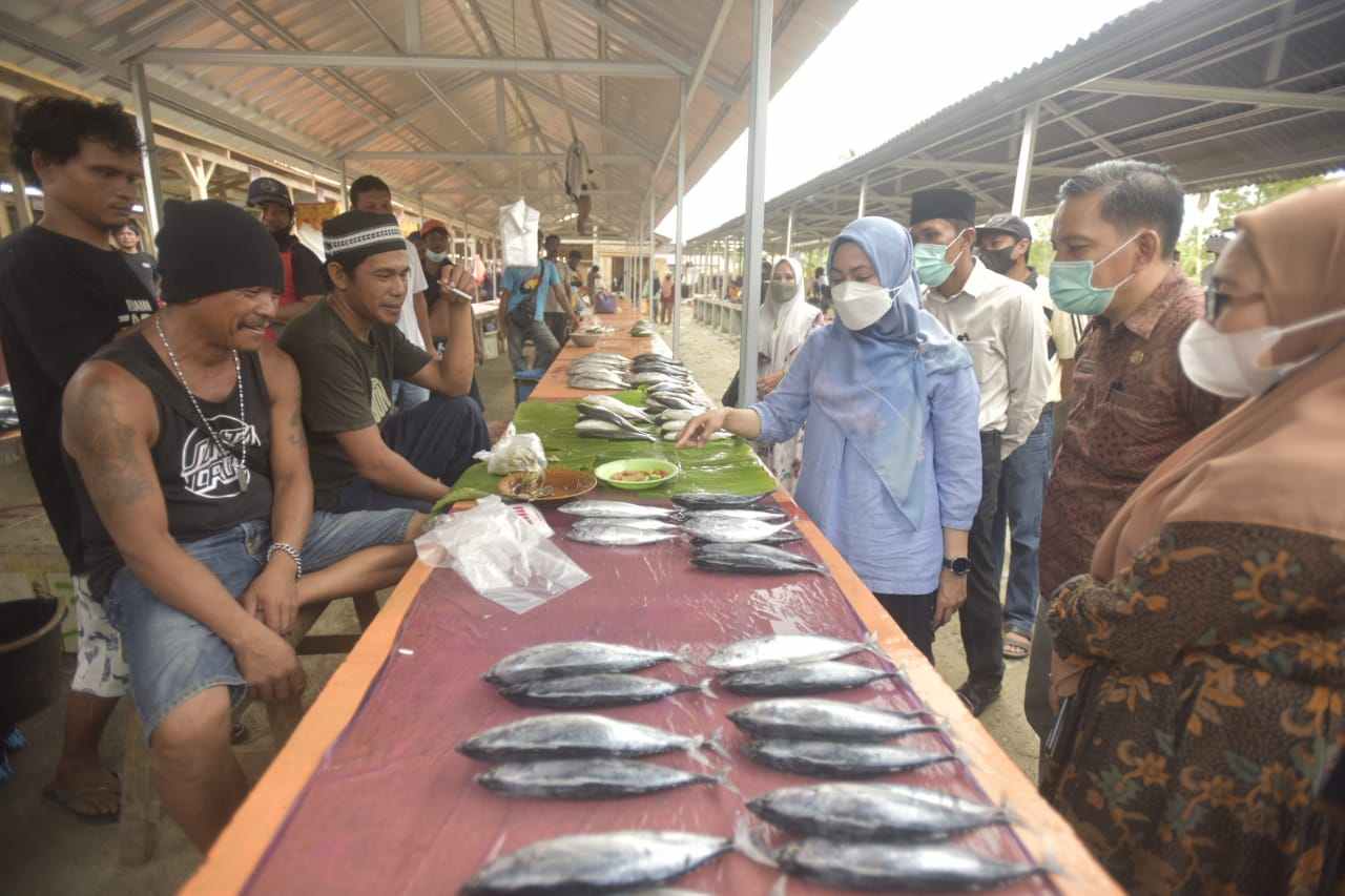 Hari Pertama di Tahun 2022, Bupati Luwu Utara Resmikan Pasar Dg Mangatta