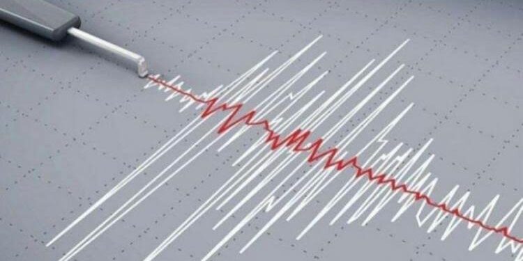 Gempa Magnitudo 6,7 Guncang Jabodetabek, Bikin Panik Warga Jakarta