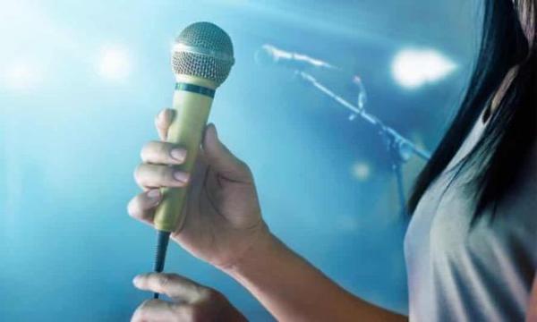 Viral! Pemandu Karaoke Berkostum SMA di Purwerejo Dinilai Contreng Dunia Pendidikan