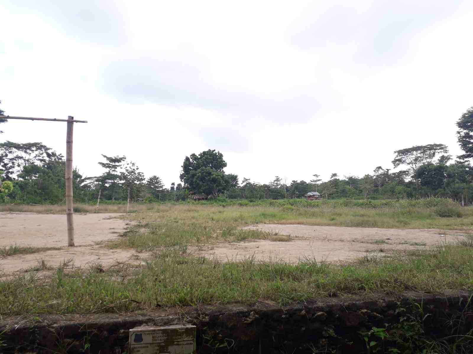 Kondisi Lapangan 373 juta di Desa Buhung Bundang, Kecamatan Bontotiro, kabupaten Bulukumba.
