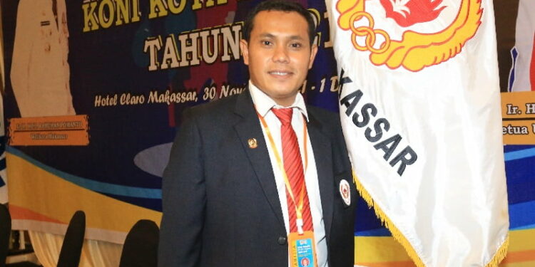 Tawing Pimpin 36 Cabor Wakili Ahmad di Pendaftaran Ketua KONI Makassar