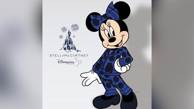 1 Abad Minnie Mouse, Akhirnya 'Ganti Baju'