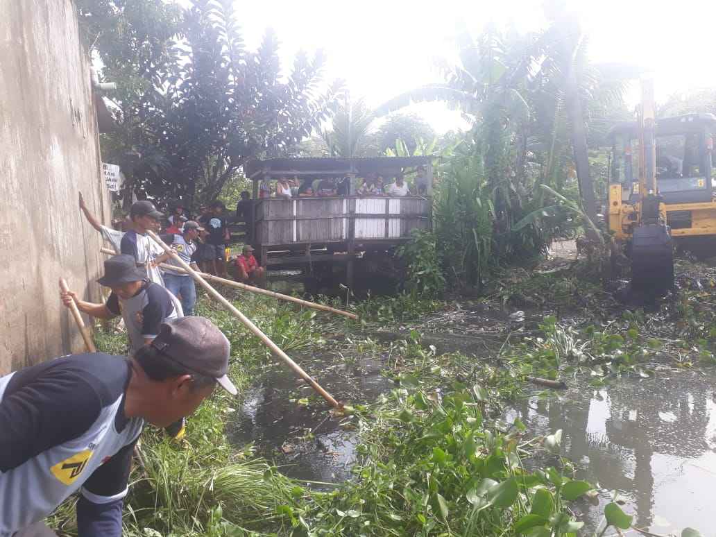 Kerap Banjir, Kanal Sinassara Jadi Pusat Kegiatan Kerja Bakti