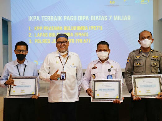 KPPN Bantaeng Beri Penghargaan untuk Lapas Bulukumba