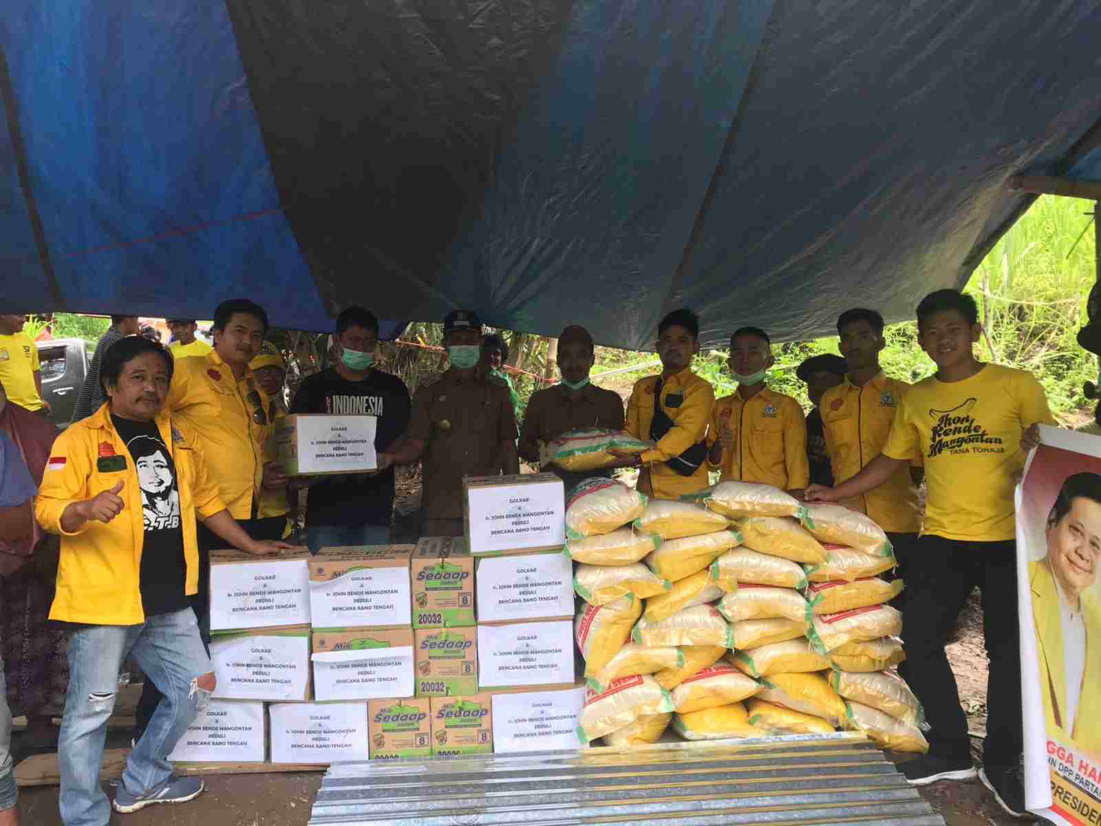 Golkar Sigap Salurkan Bantuan Korban Longsor di Tana Toraja