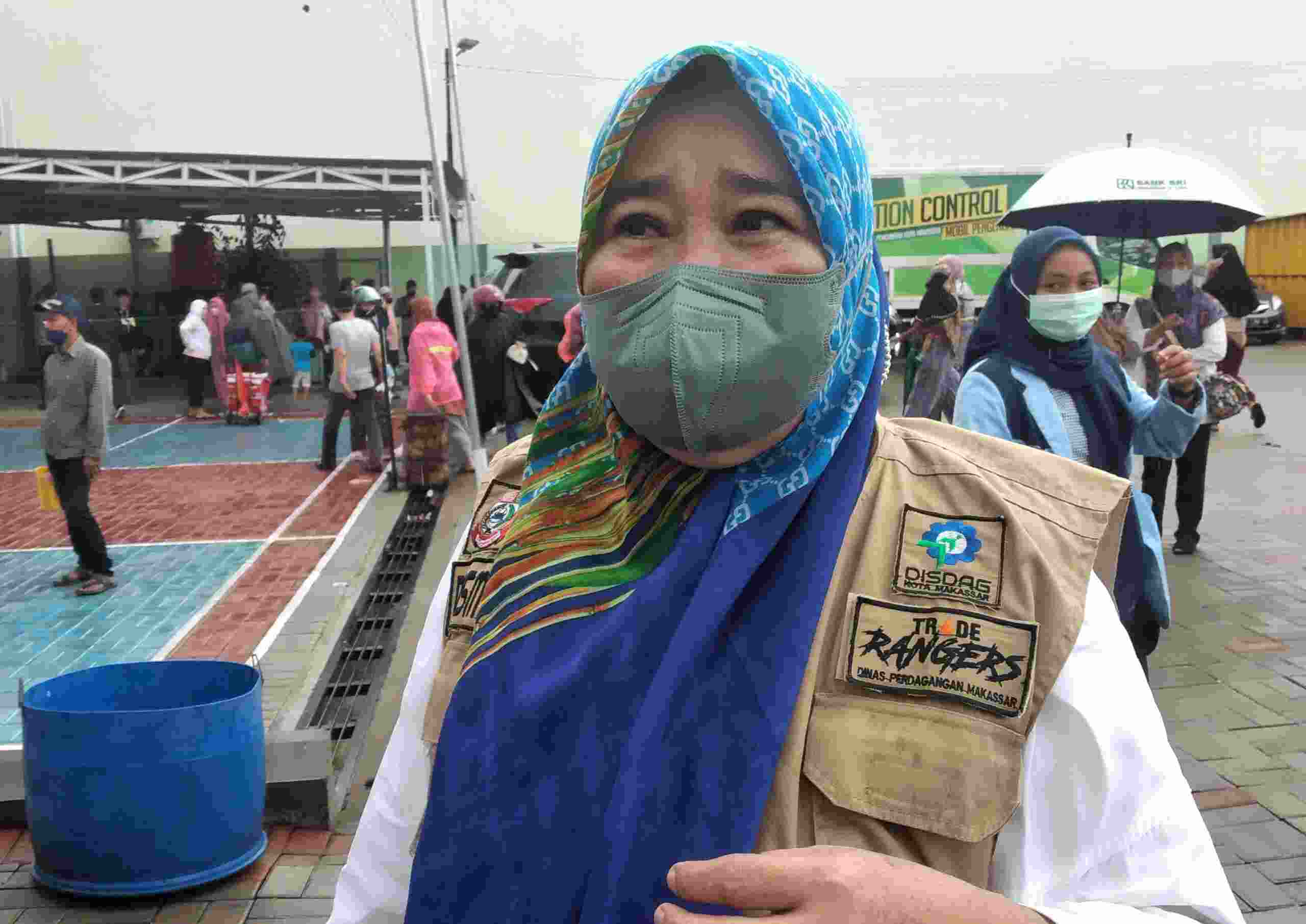 Operasi Migor, Disdag Kota Makassar di Serbu Warga