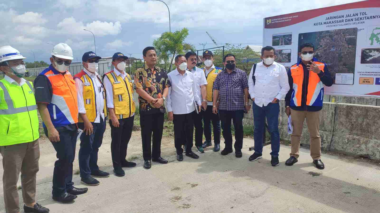 Komisi V DPR RI menyoroti masalah pembebasan lahan tol Makassar New Port (MNP) tahap I dan II