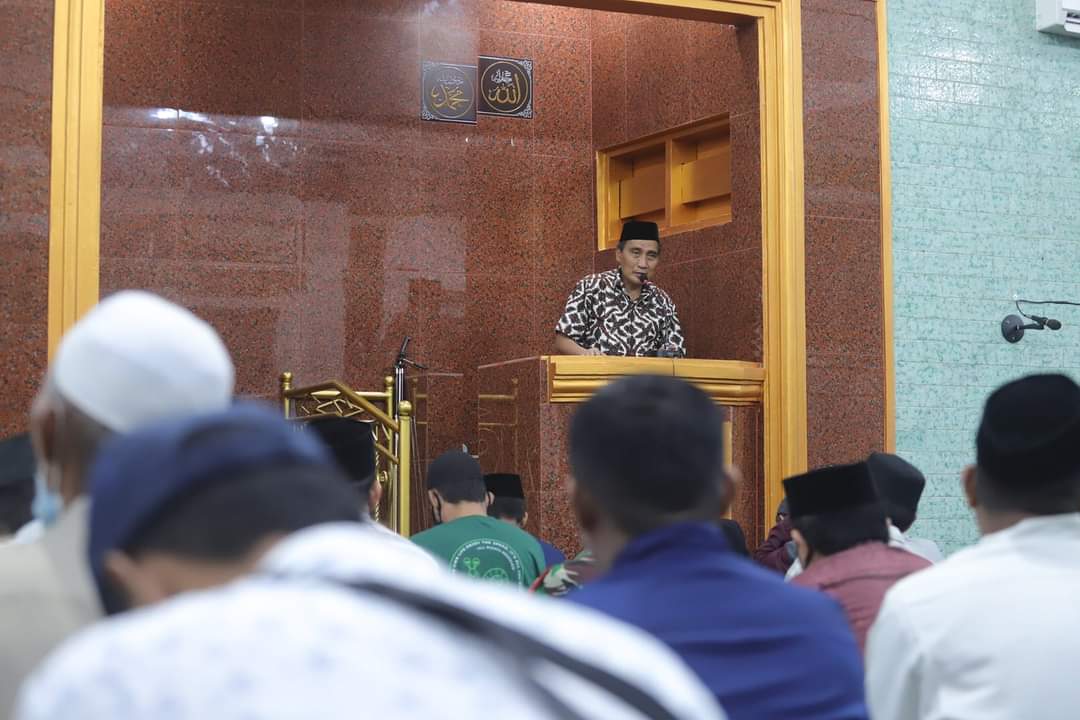 Safari Ramadhan, Camat Makassar Himbau Jamaah Vaksin Lengkap