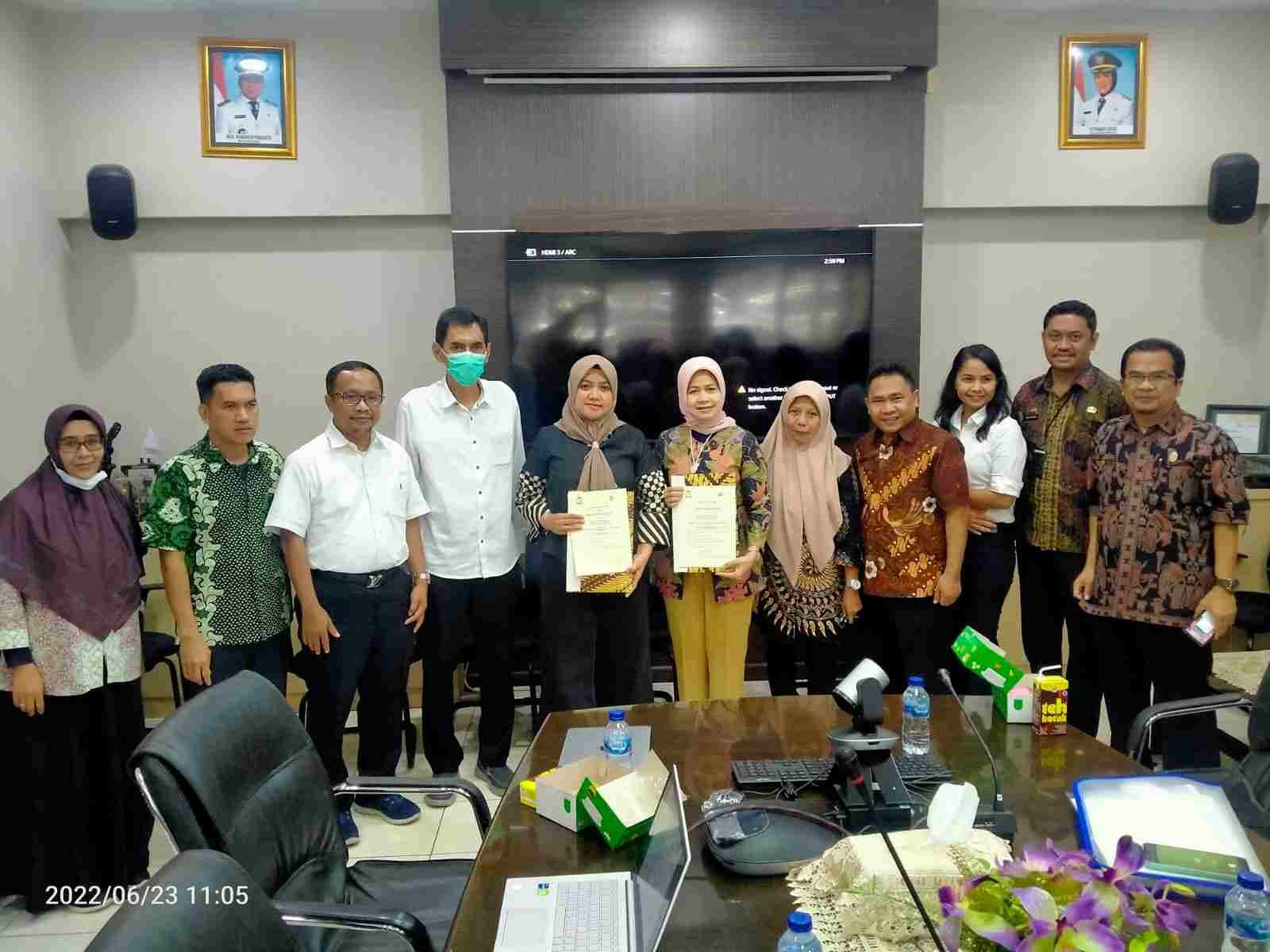 Rapat penanda tanganan kesepakatan kerja sama antara BRIN dan Dinas PU Kota Makassar yang bertempat di Ruang Rapat Kepala Dinas PU Kota Makassar, sekitar jam 10.00 sampai selesai, Kamis (23/06/2022).