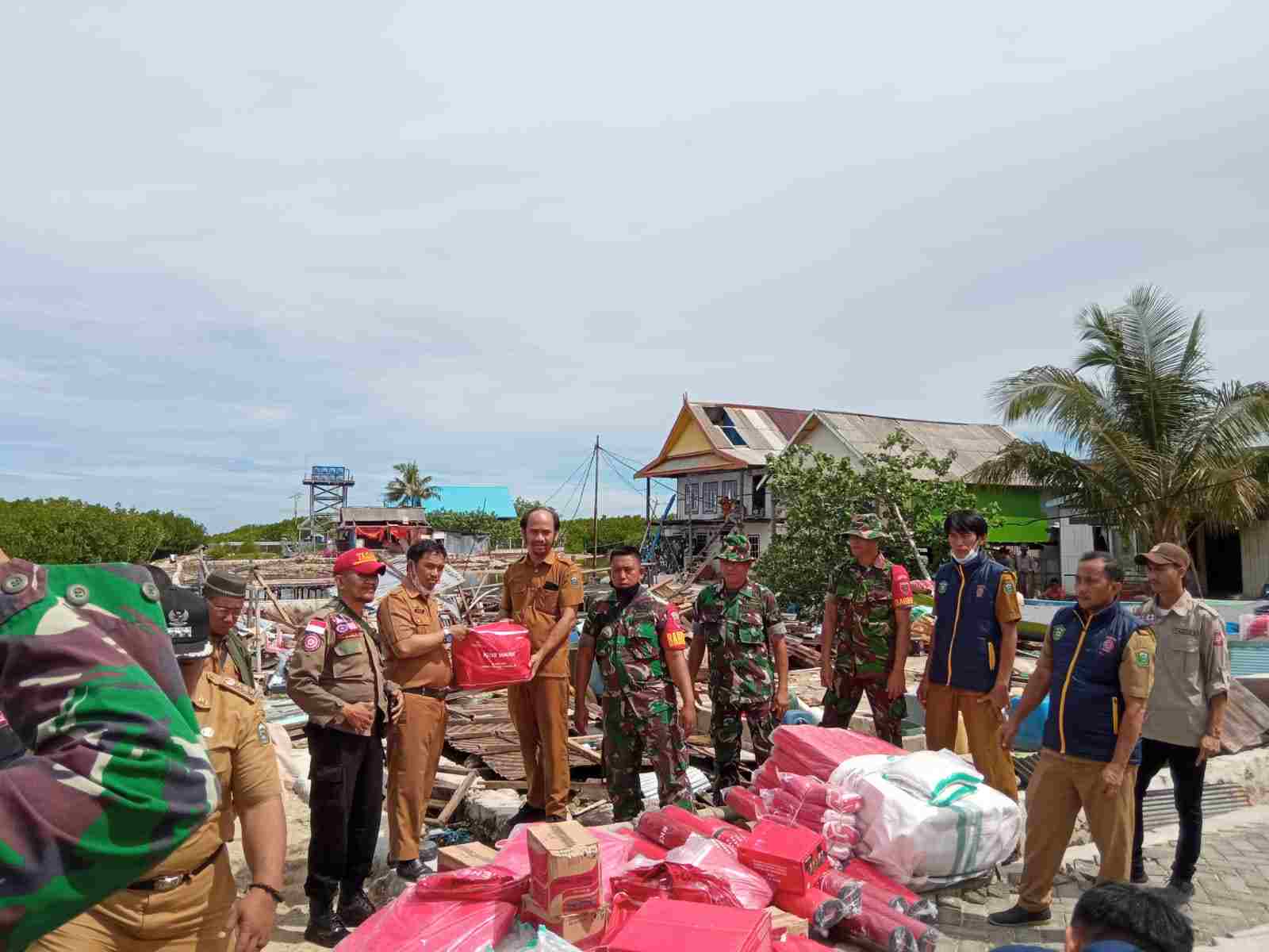 Puting Beliung Mengganas di Tanakeke, Tim Gabungan Pemkab Takalar Diterjunkan