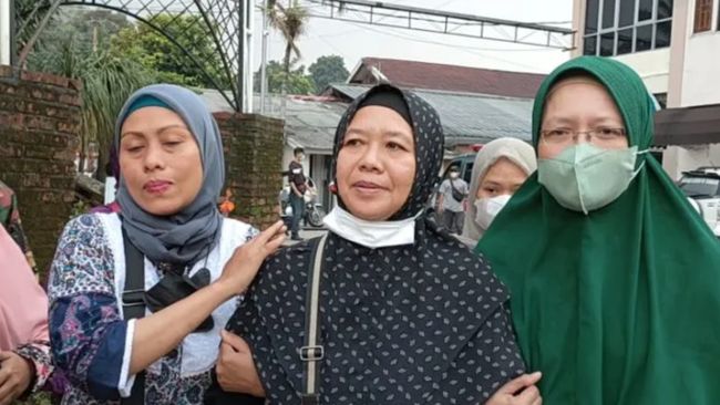Tangis Keluarga Sambut Kepulangan Jenazah Mahasiswi IPB Adzra Nabila