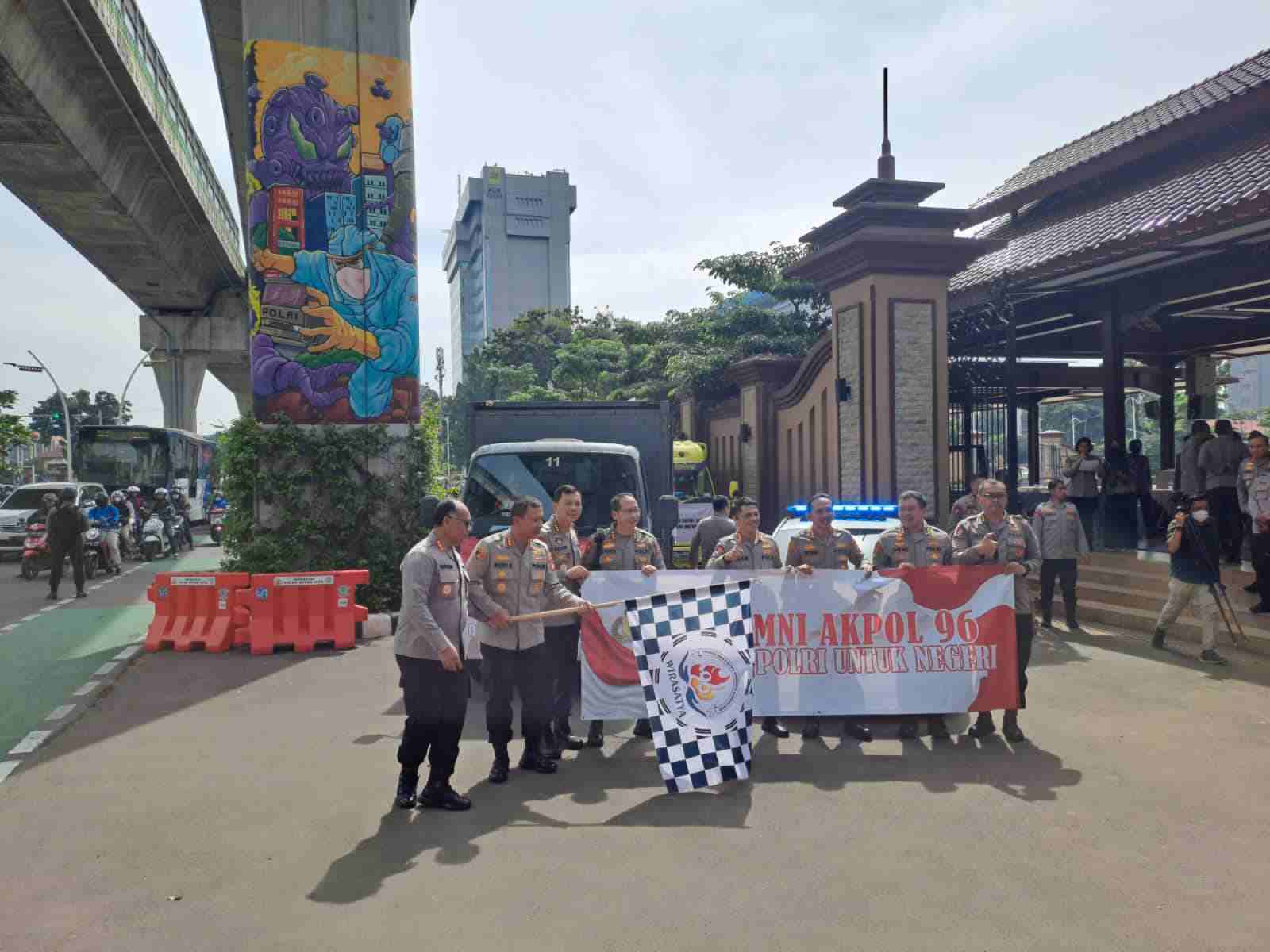 Alumni Akpol 96 berikan bantuan kepada korban gempa Cianjur