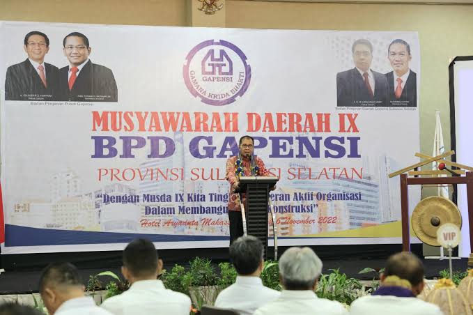 Wali Kota Makassar Hadiri Musda GAPENSI Sulsel
