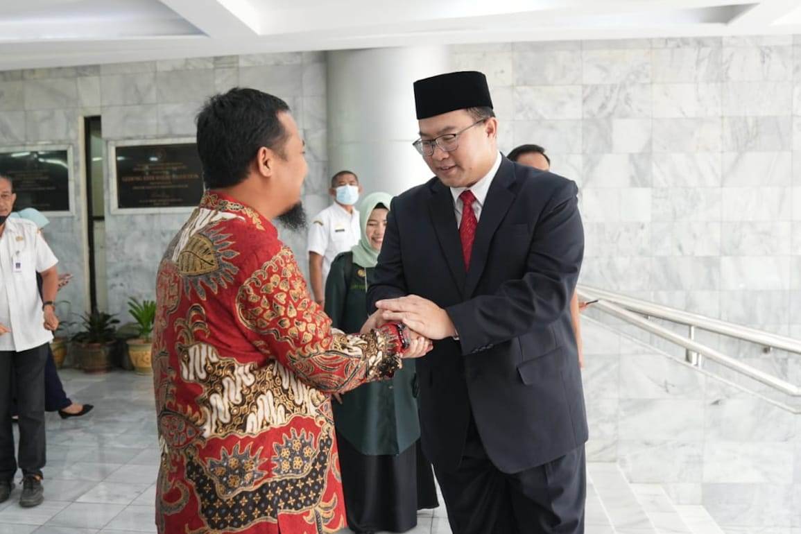 Gubernur Sulsel Andi Sudirman Sulaiman menghadiri pelantikan rektor IPB. (Dok/Pemprov Sulsel).