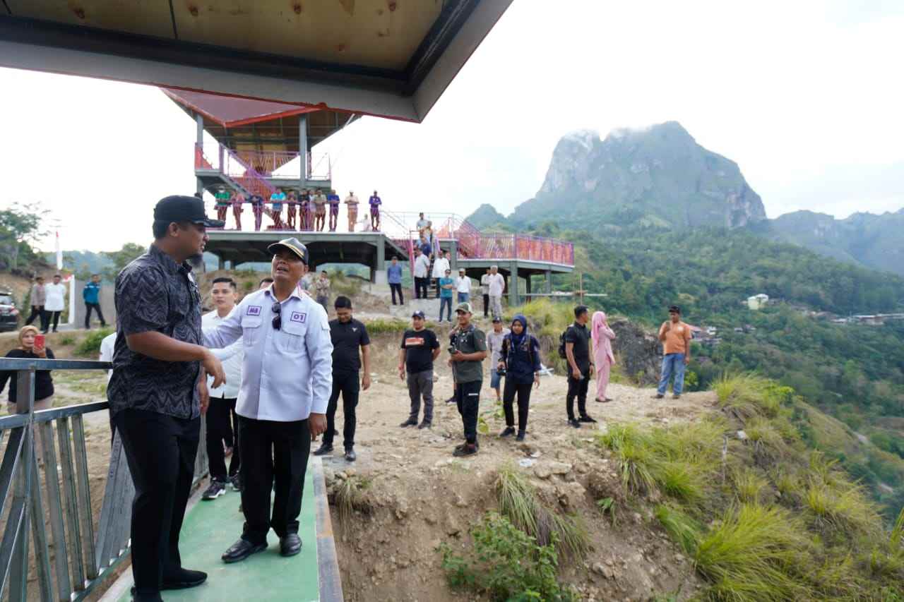 Gubernur Sulawesi Selatan, Andi Sudirman Sulaiman meninjau Kawasan Emas Andalan 360°