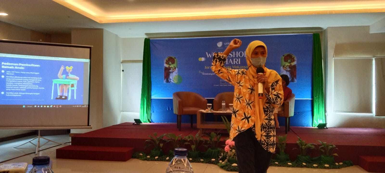 Anggota Bidang Pendidikan, Etik, dan Profesi AJI Indonesia Dian Yuliastuti. (Rakyat.News/M Aswar)/