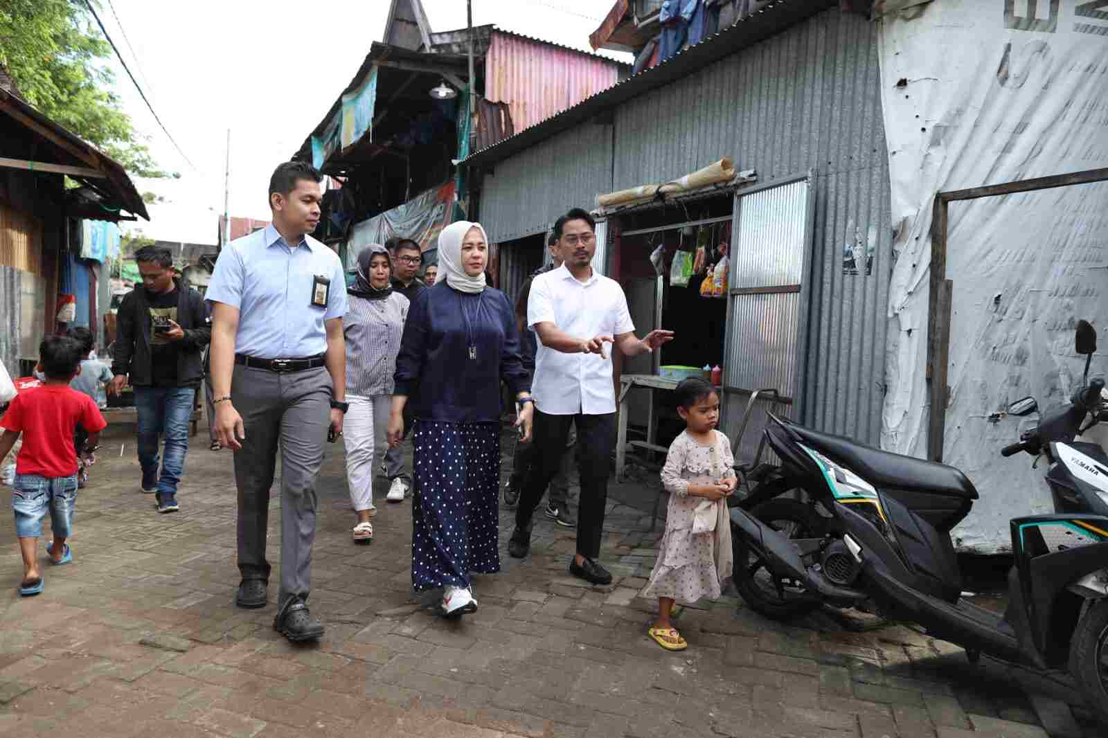 Wakil Wali Kota Makassar, Fatmawati Rusdi Berkunjung ke Bantaran Sungai Tallo