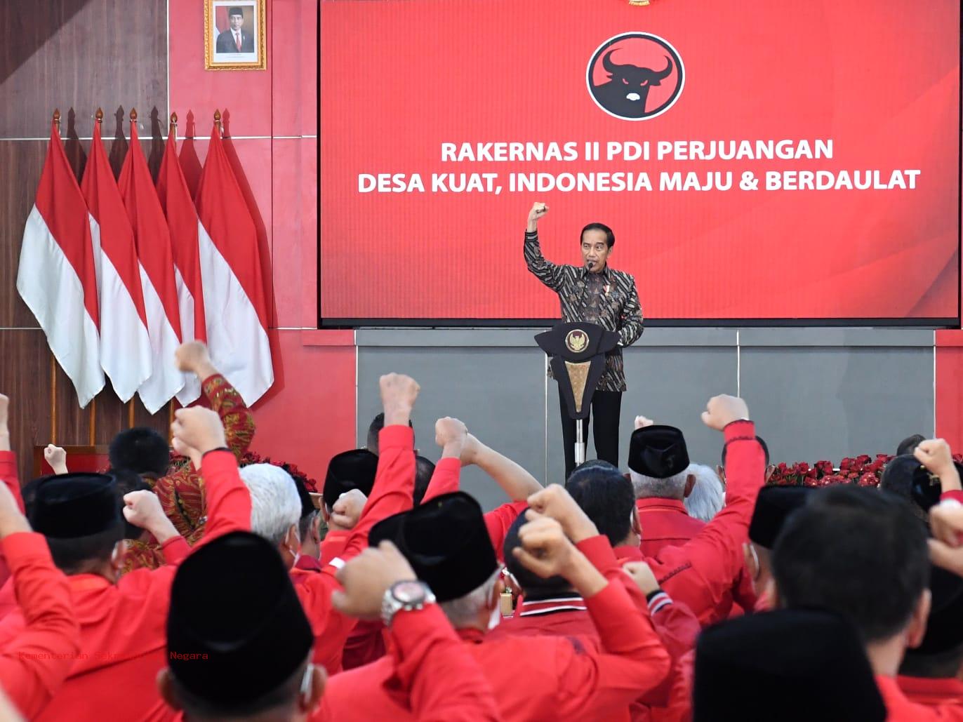 Jokowi Beri Arahan Pemilu di Rakernas PDIP