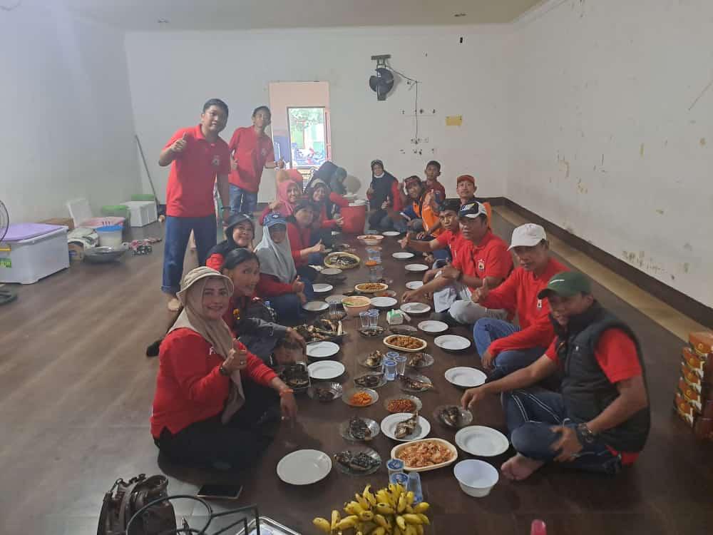 Silaturahmi Bersama Pegawai, Camat Tallo Gelar Family Gathering