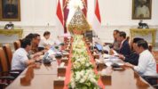 Presiden Jokowi Rapat Terbatas dengan Jajaran, Diskusi RUU ASN.