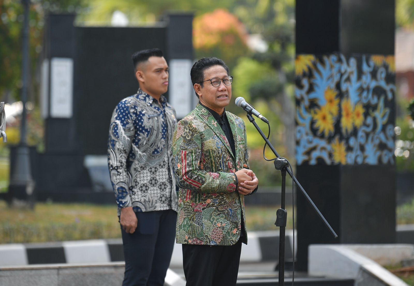 Mendes PDTT, Abdul Halim Iskandar saat menjadi inspektur Upacara Hari Kesaktian Pancasila. (Foto: Dok. Humas Kemendes PDTT).