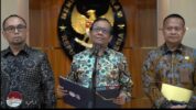 Menkopolhukam, Mahfud MD saat mengumumkan bahwa Indonesia berhasil bergabung ke FATF. (Foto: Dok.Istimewa).