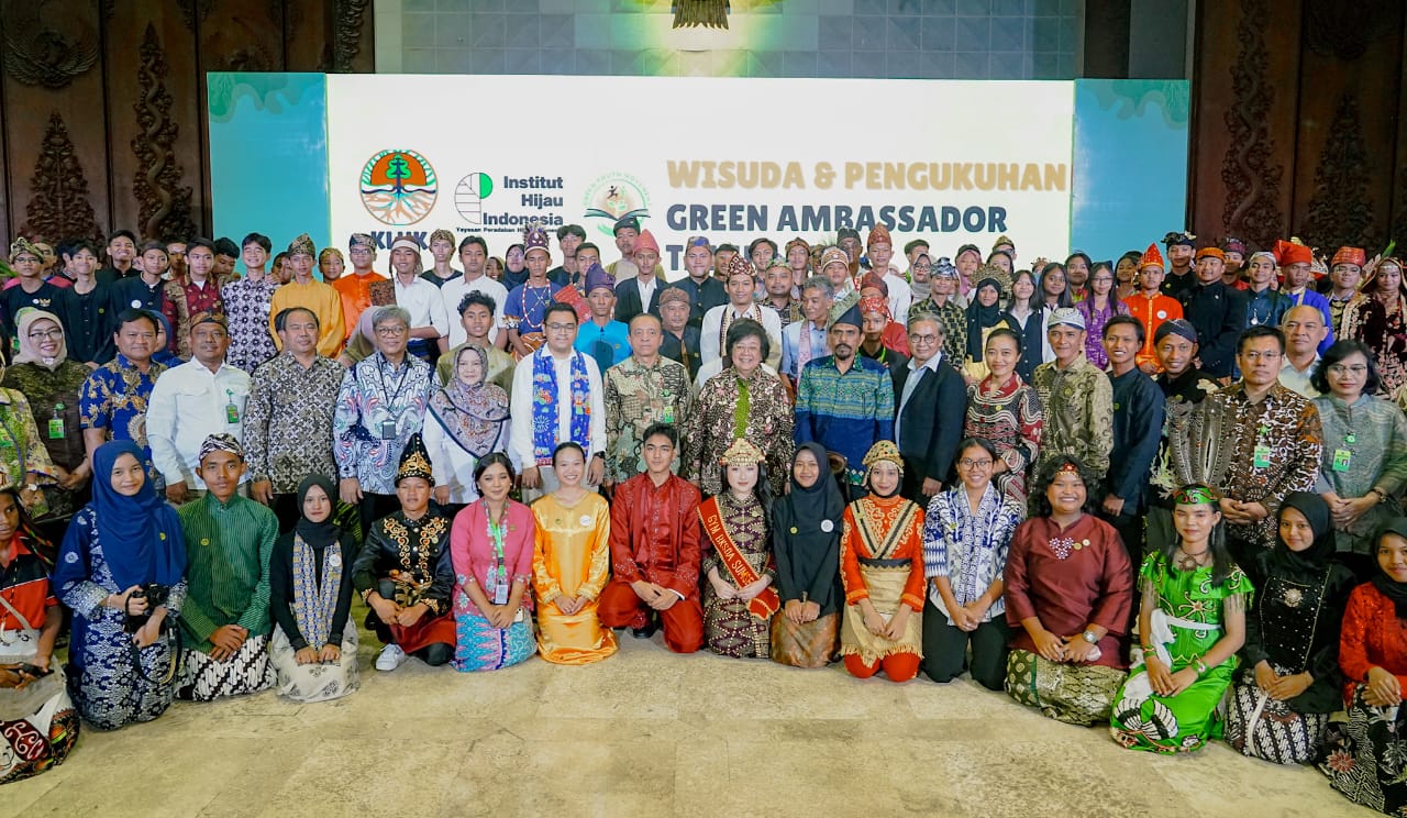Menteri LHK Kukuhkan Green Ambassador Tahun 2023