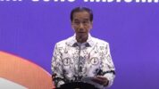 Jokowi: Petani Cukup Tunjukkan KTP untuk Pupuk Subsidi. (Tangkapan layar YouTube Sekretariat Presiden).
