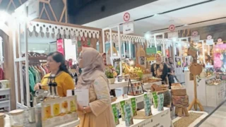 Strategi Efektif Pemasaran Produk UMKM, Pengusaha Harus Tahu Ini! (ANTARA/Siti Nurhaliza).