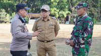 Camat Rappocini, Kapolsek Rappocini, Danramil Rappocini berdiskusi sebelum gelar apel Polisi RW di wilayah Kecamatan Rappocini