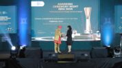 Penyerahan Penghargaan Indonesia Social Responsibility Women in Sustainability Leadership of the Year Pada PT Vale Indonesia