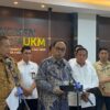 Menteri Koperasi Budi Arie Setiadi dan Wakil Menteri Fery Juliantono Saat Konferensi Pers di Kantor Kementerian Koperasi