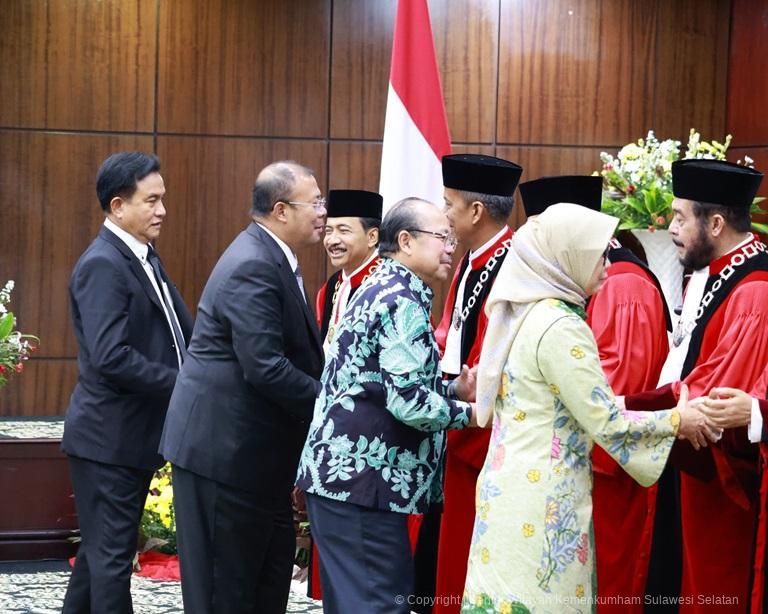 Menko Yusril Sebut Pemerintah Hormati Putusan MK Cabut Presidential Threshold