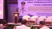 Pelaksana Harian (Plh) Kepala Dinas Pendidikan Kota Makassar Nielma Palamba Saat Memberikan Sambutan Forum Perangkat Daerah Tahun 2025