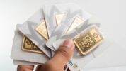 Emas Antam Tembus Rp1,886 Juta per Gram, Harga Dunia Justru Turun