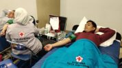 Aksi Donor Darah HUT ke-13 Aston Makassar, Kumpulkan 52 Kantong