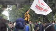 Aksi Demo Badan Eksekutif Mahasiswa Seluruh Indonesia (BEM SI)
