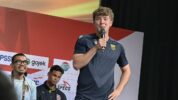 Pemain Oxford United, Ole Romeny Saat Konferensi Pers Jelang Pembukaan Piala Presiden 2025