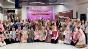 Seluruh Peserta Workshop Respectful Workplace Berfoto Bersama General Manager PT PLN (Persero) UID Sulselrabar, Edyansyah.