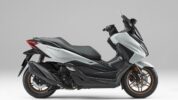 Honda Forza Tampil Mewah dengan Gaya Eksklusif dan Fitur Premium