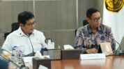 Wakil Menteri Transmigrasi, Viva Yoga Mauladi, Saat Melakukan Rapat Koordinasi dengan Wakil Menteri ESDM, Yuliot Tanjung di Gedung Dirjen Ketenagalistrikan Kementerian ESDM, Jakarta, (2/9/2025).