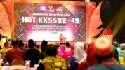 Gubernur Sulsel Saat Menghadiri Malam Perayaan Hari Ulang Tahun (HUT) ke-49 dan Musyawarah Kerja Nasional (Mukernas) KKSS di Hotel Claro Makassar, Sabtu (15/11/2025).