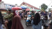 Dari Batagor hingga Es Teler, Pedagang Musiman Serbu Dusun Citanggulun Selama Ramadan
